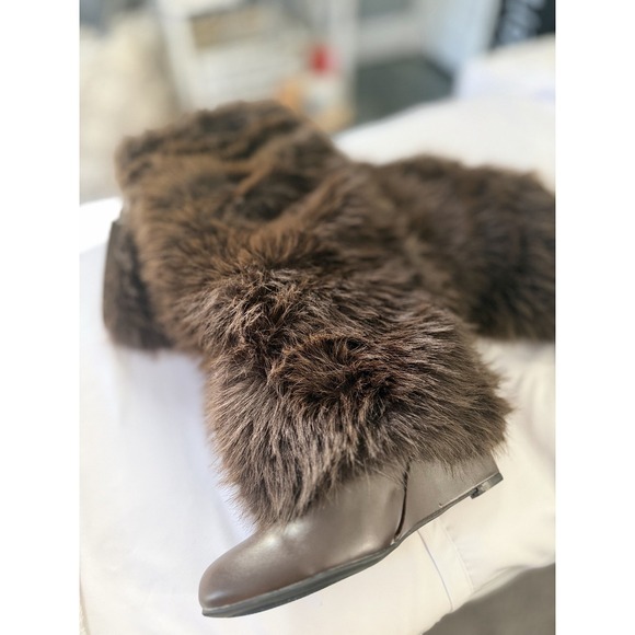 Brown Faux Fur Trimmed Boots - Picture 2 of 5
